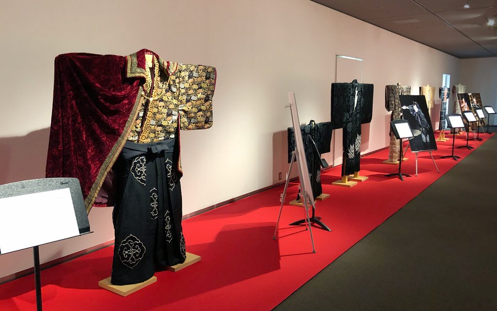 十三代目市川團十郎丈の歌舞伎衣裳展 02